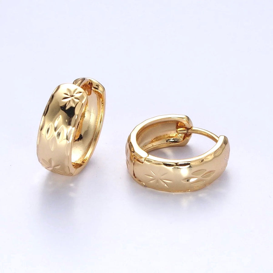 Cecia hoops